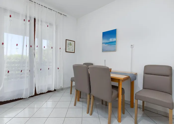 Valentino Apartment